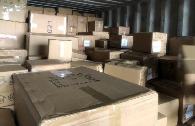 Gabinete completo caso9