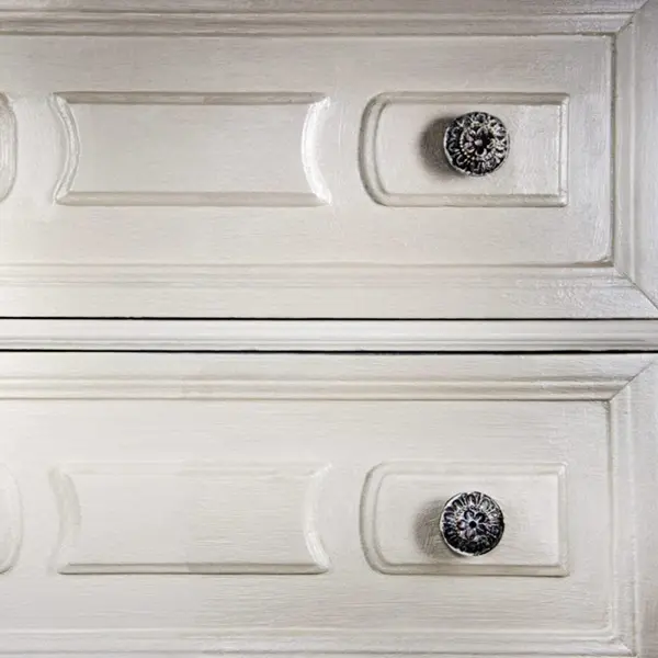 white-kitchen-cabinets-custom-with-semi-transparent-glaze